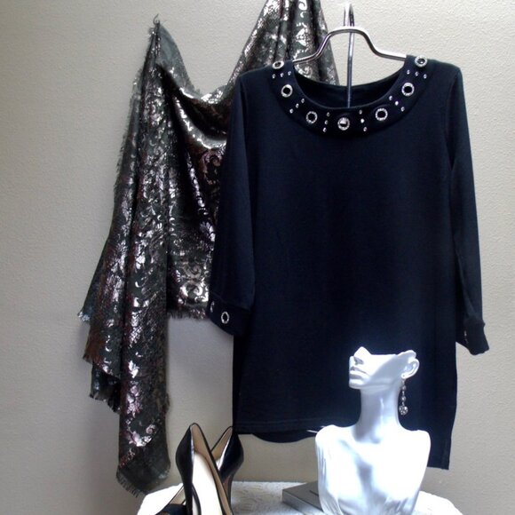 Quacker Factory Black Nautical Rhinestone Embellished Top Sz M - Picture 2 of 6